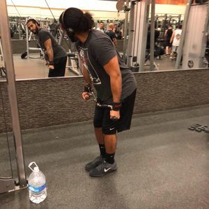 Meet your Posher, Troy